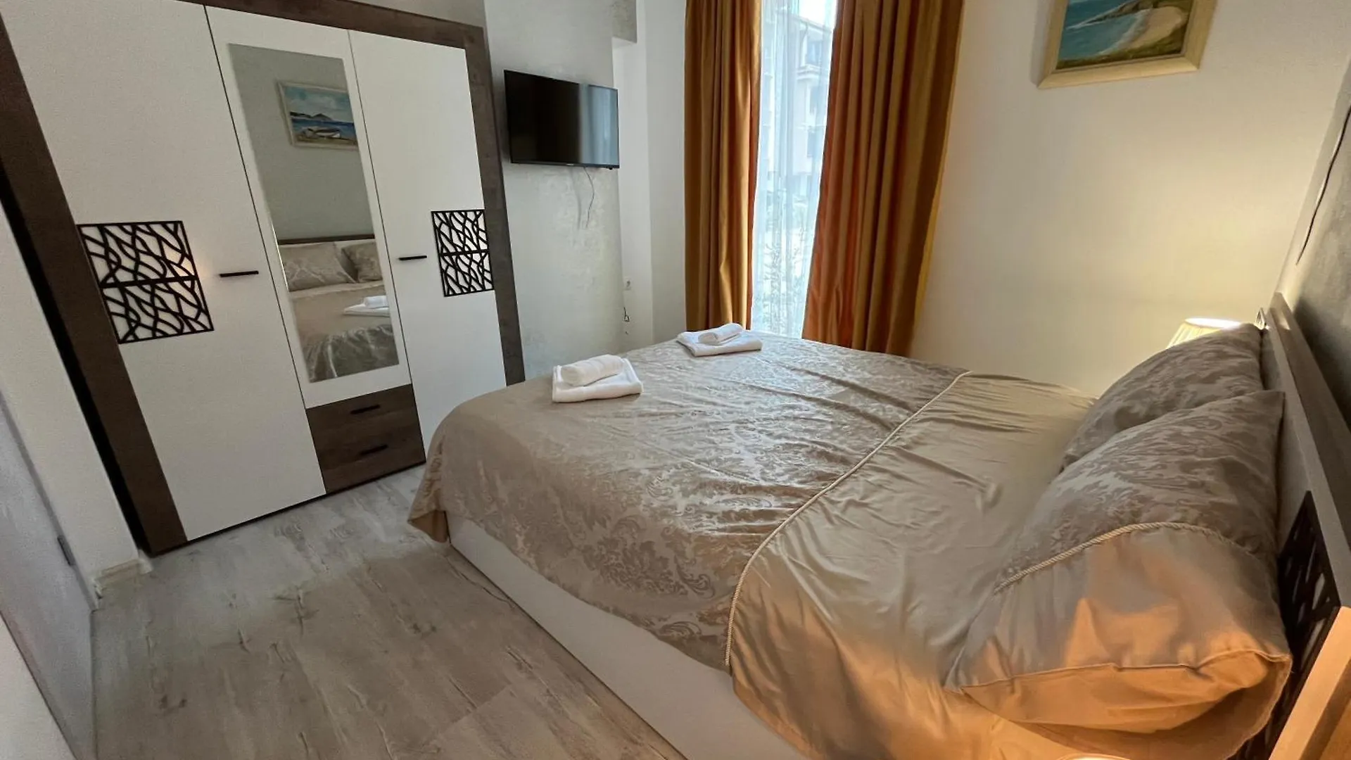 Moonlight-Apartmant,Burgas-Sarafovo Апартаменты Бургас